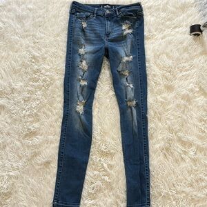 Hollister jeans